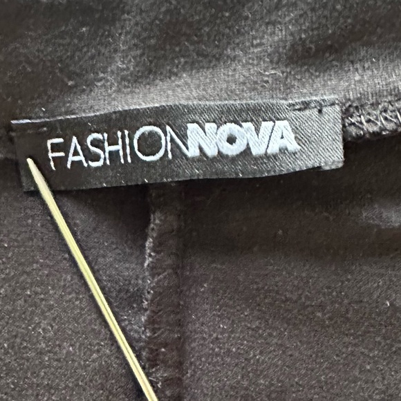 Torrid International Cities Black Oversized Tshirt|Torrid Oversized Shirt - Picture 5 of 7